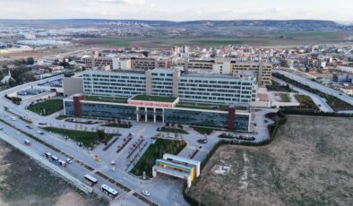Eskişehir’de evrakları karışan fıtık hastası safra kesesi ameliyatına alınmak istendi