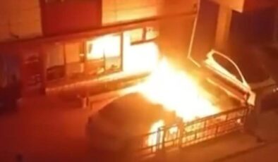 Eskişehir’de park halindeki otomobili kundakladı