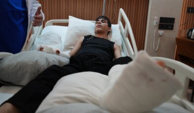 Gaziantep’te makineye kaptırdığı el parmaklarının yerine ayak parmağı dikildi