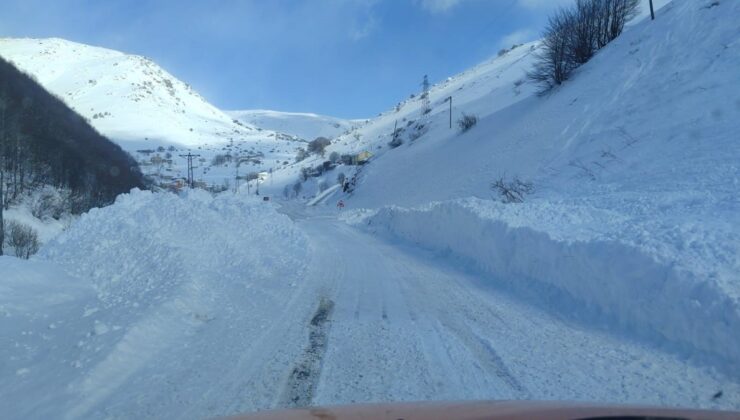 Giresun’da Eğribel Tüneli girişinde çığ meydana geldi