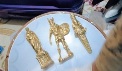 Gömdükleri sahte heykelleri buldurarak dolandıran 25 kişi Tunceli’de yakalandı