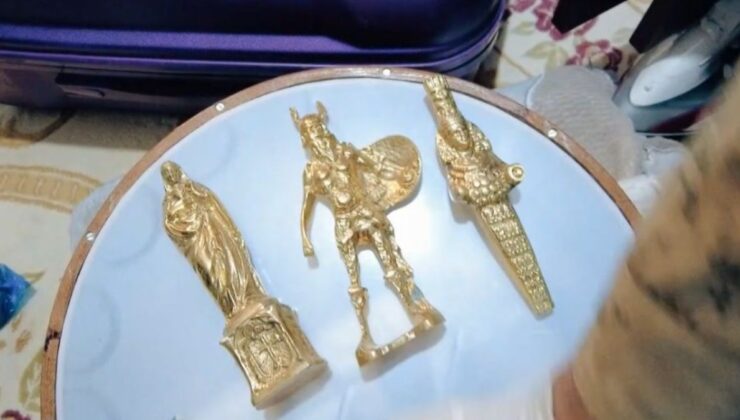 Gömdükleri sahte heykelleri buldurarak dolandıran 25 kişi Tunceli’de yakalandı