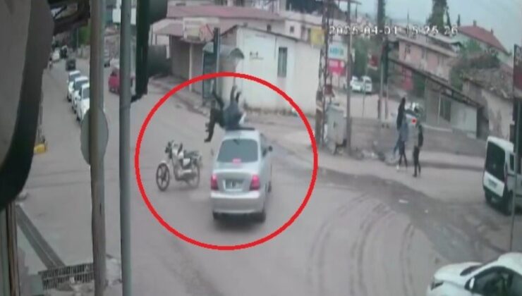 Hatay’da kaza yapan motosikletli ve yolcusu metrelerce havaya savruldu