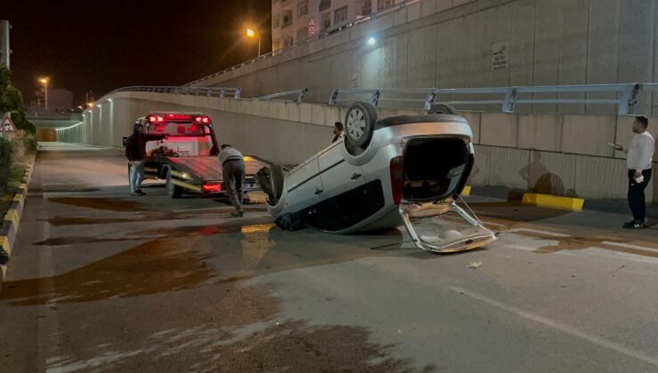 Hatay’da kontrolünü kaybettiği araç takla attı