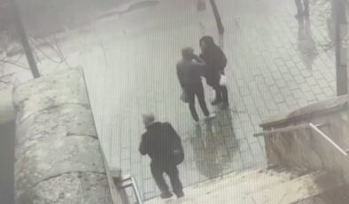 İstanbul’da 2 kişinin dolandırılmasına ilişkin 4 kişi tutuklandı