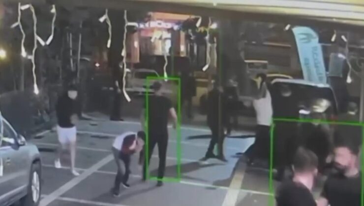 İstanbul’da gece kulübü önündeki silahlı çatışma kamerada