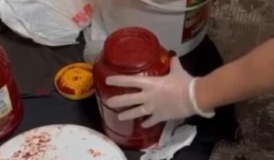 İstanbul’da salça bidonlarında uyuşturucu satanlara baskın