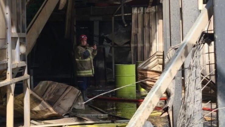 İzmir’de fabrikada patlama