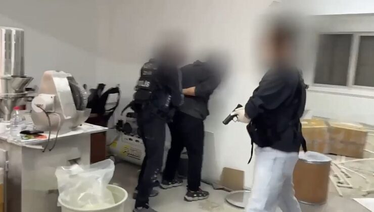 İzmir’de iş yeri görünümlü adreste uyuşturucu çıktı