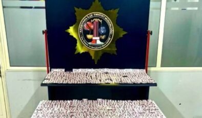 İzmir’de uyuşturucu operasyonunda 2 kişi tutuklandı