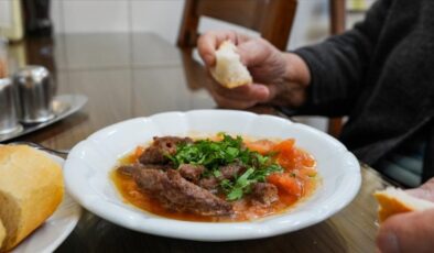 İzmir’in Tire şiş köftesi, ‘en iyi kıyma yemeği’ seçildi