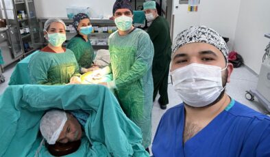 Kahramanmaraş’ta arabesk müzik dinlerken ameliyat oldu