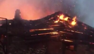 Karabük’te 2 ev yangında hasar aldı