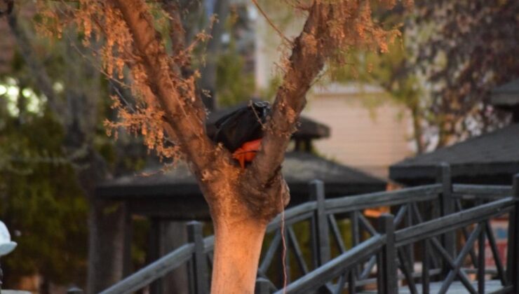 Karaman’da şüpheli çanta fünyeyle patlatıldı: İçinden para çıktı