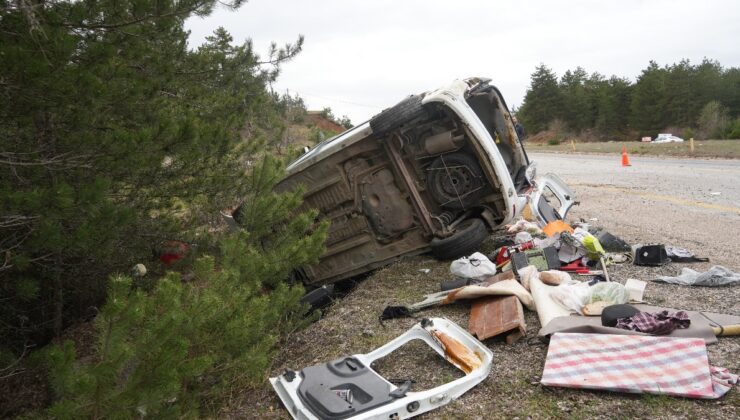 Kastamonu’da bayram tatili yolunda kaza: 3 yaralı