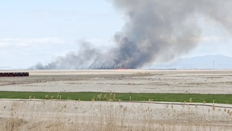 Kayseri Sultan Sazlığı Milli Parkı’nda yangın