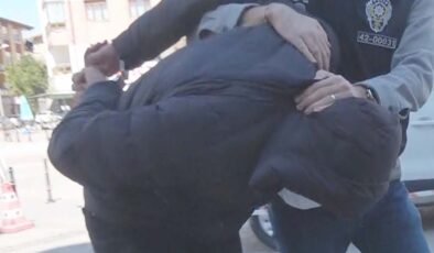 Konya’da gözaltına alınan doktorlar, adliyeye sevk edildi