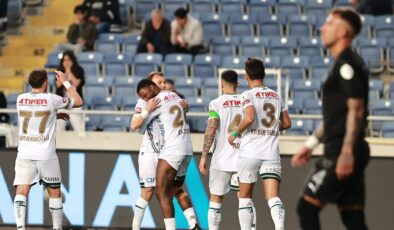 Konyaspor, Hatayspor deplasmanında üç puanı kaptı