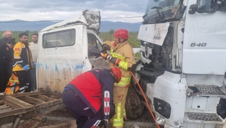 Manisa’da geçirdiği kazada ağır yaralanan genç 8 gün sonra hayatını kaybetti