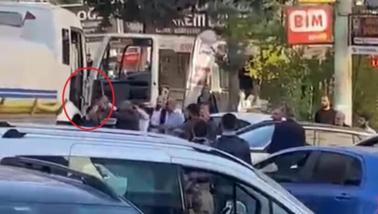 Mardin’de yol kavgası: Kendi sopasıyla dayak yedi