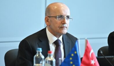 Mehmet Şimşek, Brüksel’de Türkiye-AB ekonomi toplantısına katıldı