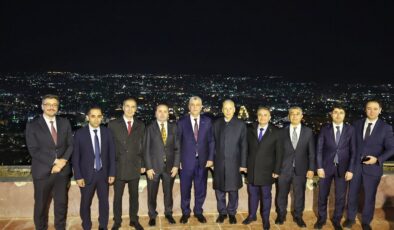 Ömer Bolat, Şam’da Kasiyun Dağı’nı ziyaret etti