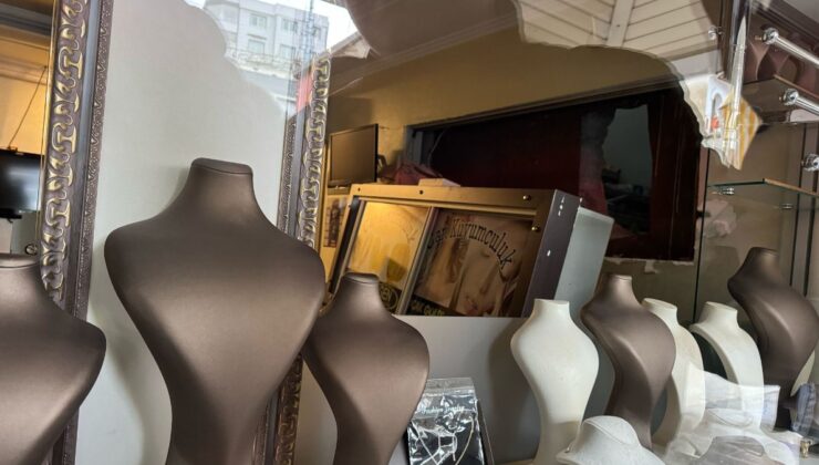 Osmaniye’de camii duvarını kırarak kuyumcu soydu