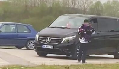 Sakarya’da çakar kullanan minibüs sürücüsü cezadan kaçamadı