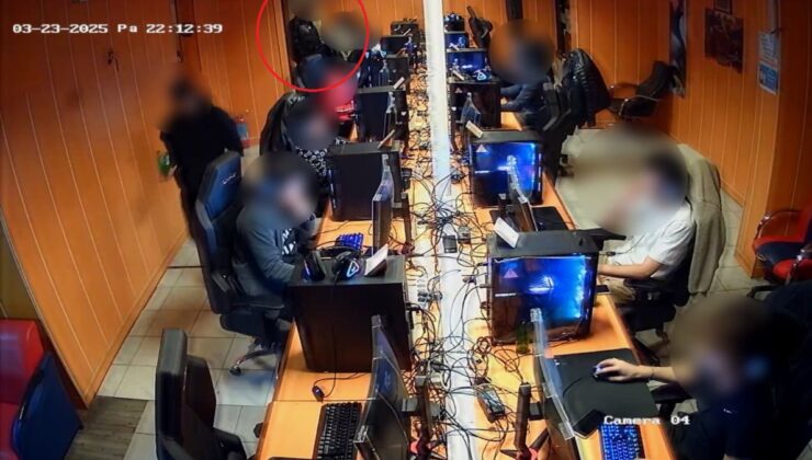 Samsun’da arkadaşını soydu