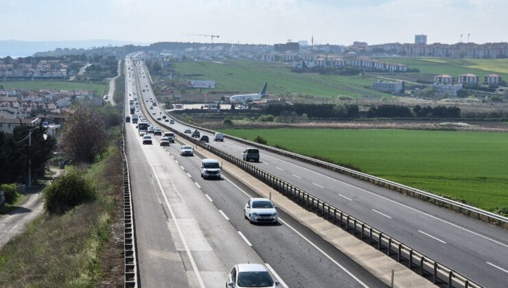 Tekirdağ-İstanbul yolunda tatil dönüşü yoğunluğu