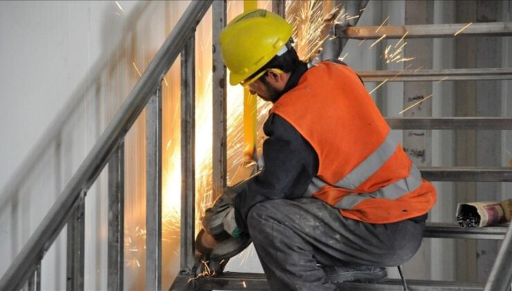 TÜİK: Ücretli çalışan sayısı yüzde 1,1 arttı