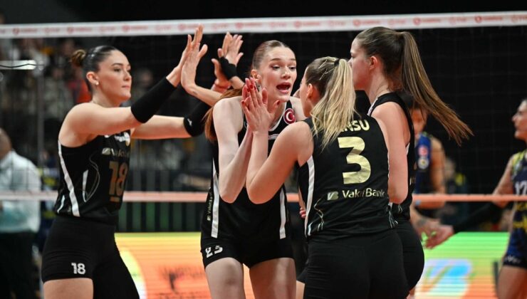 VakıfBank, Fenerbahçe’ye şans tanımadı