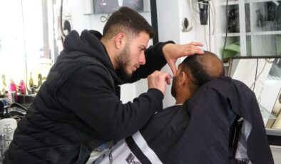 Van’da berberlerden ‘bayram tıraşını son günlere bırakmayın’ uyarısı