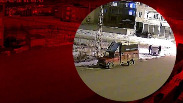 Van’da çöp konteynerini kamyonete yükleyip çaldılar