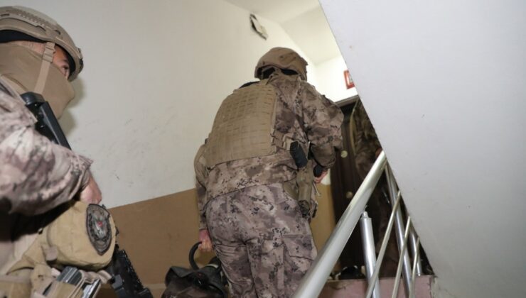 Yurt dışı irtibatlı suç örgütü çökertildi, 20 kişi gözaltına alındı