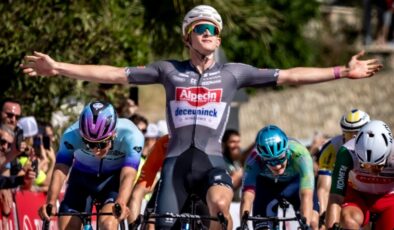 60. Cumhurbaşkanlığı Türkiye Bisiklet Tipi’nde Kemer – Kalkan etabının galibi Tibor Del Grosso