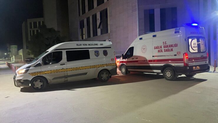 Adana’da boşanma kademesindeki eşi 5 çocuk annesi bayanı öldürdü