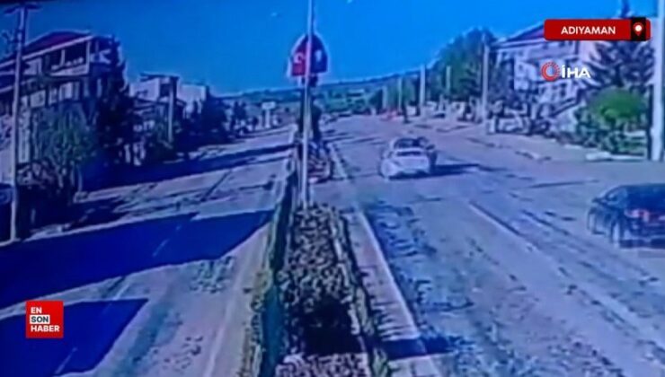 Adıyaman’da 2 arabanın çarpışma anları