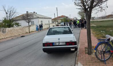 Aksaray’da elektrikli motosiklet arabayla çarpıştı: Şoförün gözü çıktı