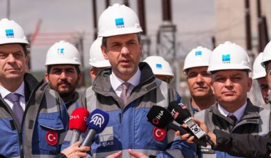 Alparslan Bayraktar: Türkiye’nin elektrik sınırlarında kesintiye neden olacak sorun yok