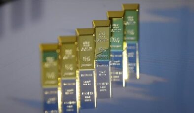 Altında geri çekilme sürüyor