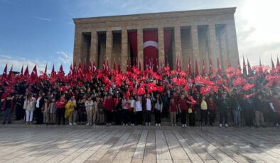 Anıtkabir’i 23 Nisan’da 236 bin kişi ziyaret etti