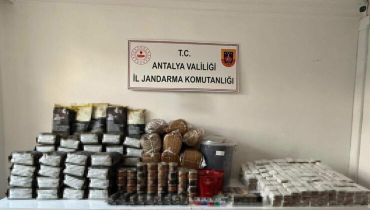 Antalya’da kaçak çay ve tütün operasyonu düzenlendi