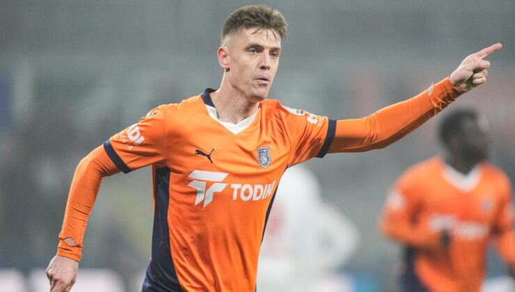 Başakşehir’in golcüsü Krzysztof Piatek için Beşiktaş argümanı