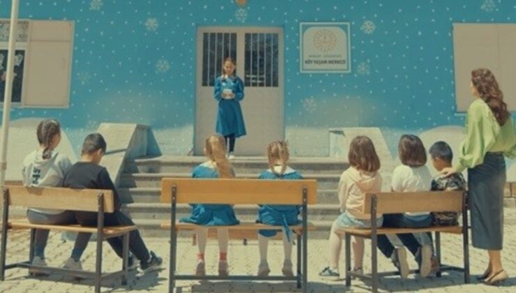 Bayburt’ta küçük çocuklar jandarma personeline şiir yazdı