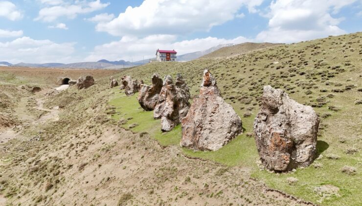 Bitlis’te ‘Nemrut’un develeri’ tahrip oluyor