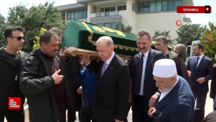 Cumhurbaşkanı Erdoğan Arapça öğretmeninin cenaze namazına katıldı