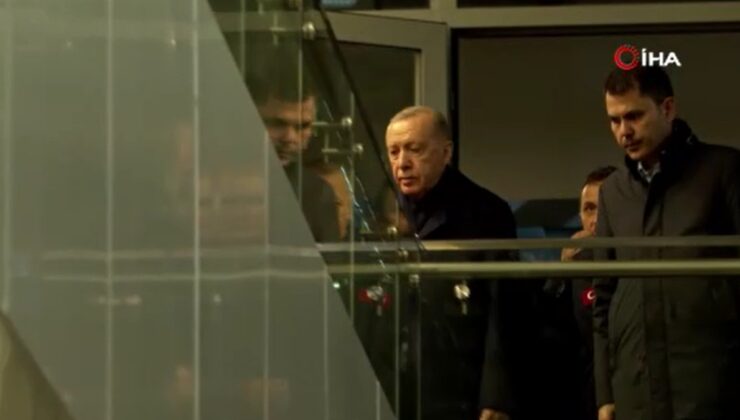 Cumhurbaşkanı Erdoğan, İstanbul’daki AFAD binasına geldi