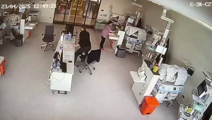 Deprem sırasında bebekleri bırakmayan sağlık çalışanları