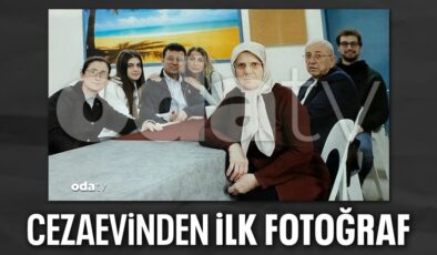 Ekrem İmamoğlu’nun cezaevinde ailesiyle çekilen fotoğrafı paylaşıldı